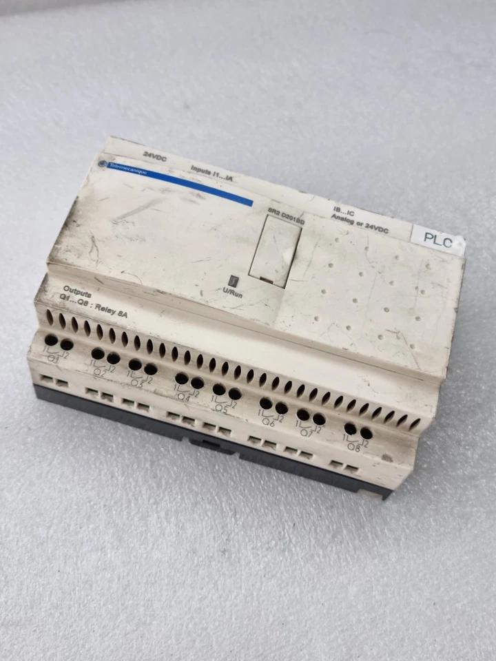 Schneider Telemecanique SR2 D201BD 24VDC Compact Smart Relay (Used)